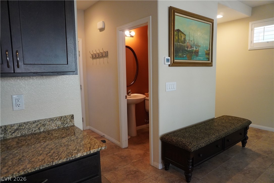 9253 Romance Diamond Las Vegas NV 89178