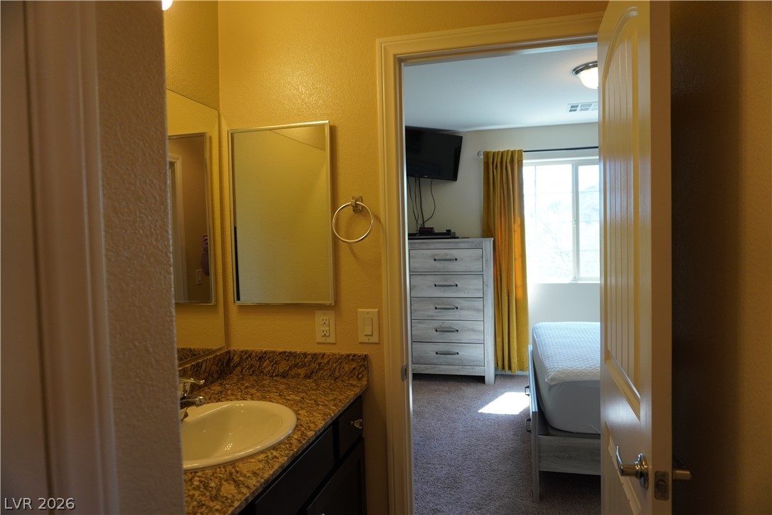 9253 Romance Diamond Las Vegas NV 89178