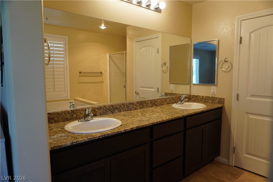 9253 Romance Diamond Las Vegas NV 89178