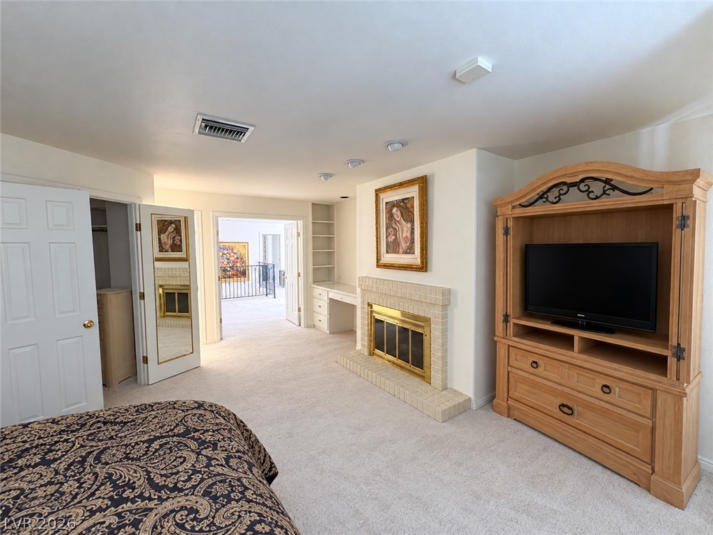 2823 Queens Courtyard Drive Las Vegas NV 89109