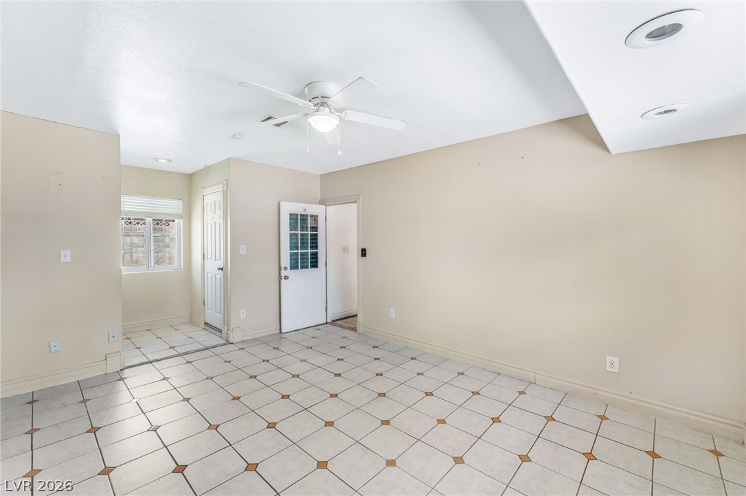 2100 Sundale Street Las Vegas NV 89102