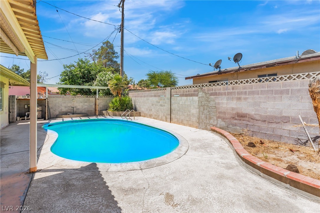 2100 Sundale Street Las Vegas NV 89102