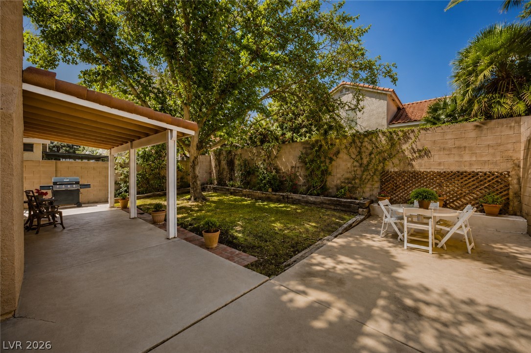 327 Abbington Street Henderson NV 89074