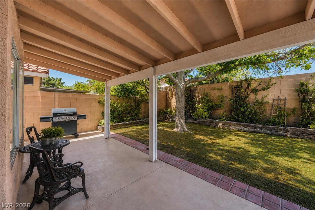 327 Abbington Street Henderson NV 89074