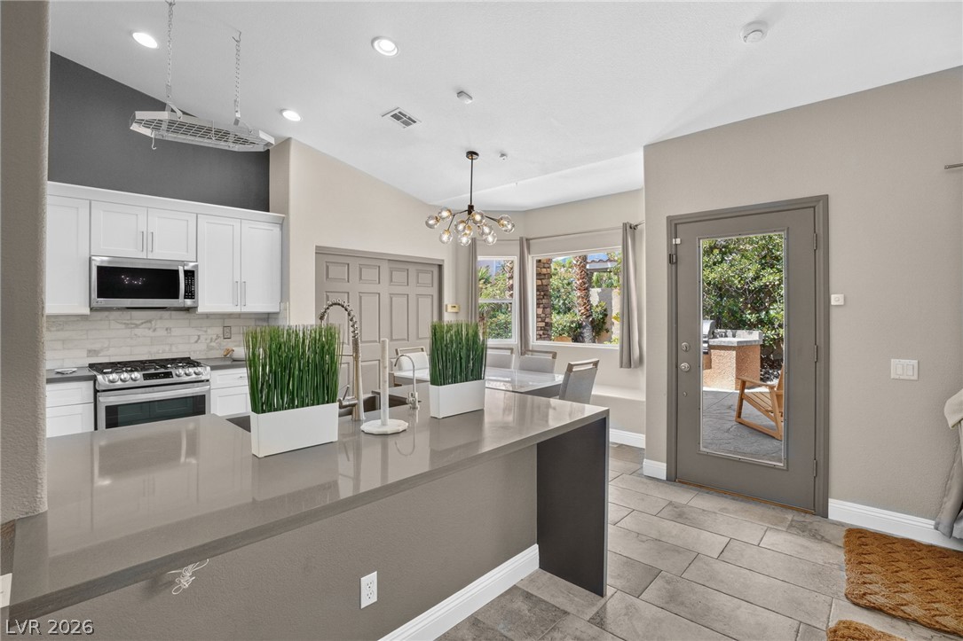 11212 Dell Cliffs Court Las Vegas NV 89144
