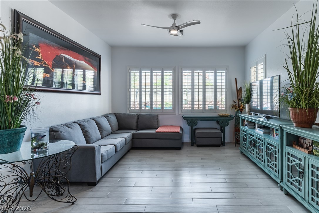 10904 Mission Lakes Avenue Las Vegas NV 89134