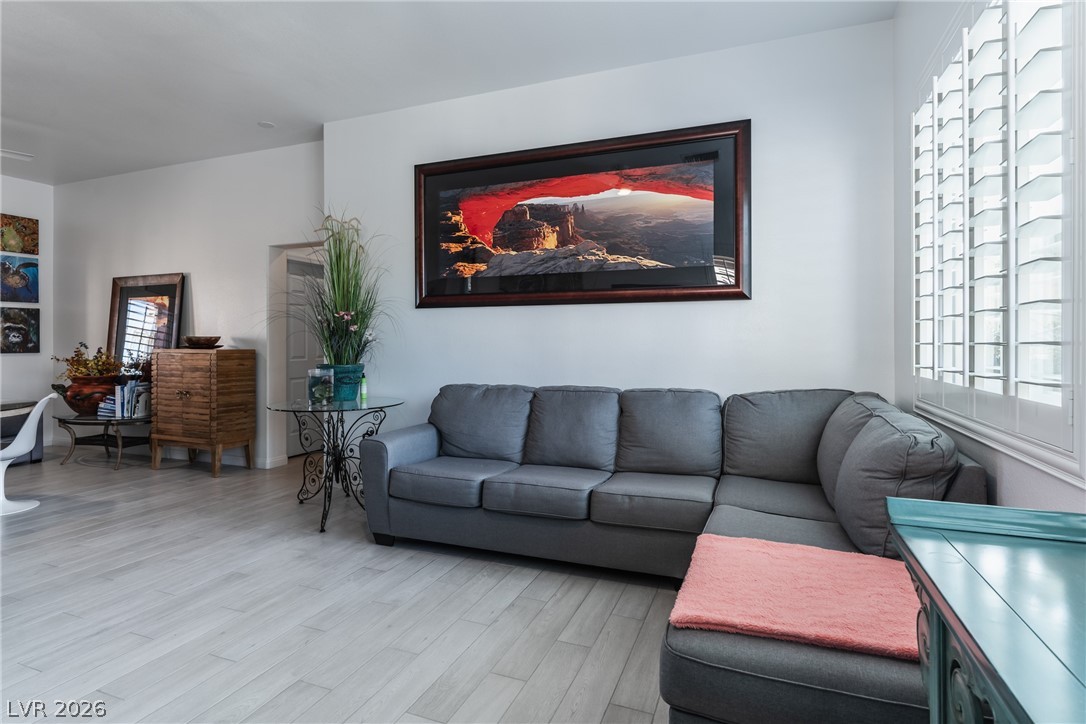 10904 Mission Lakes Avenue Las Vegas NV 89134