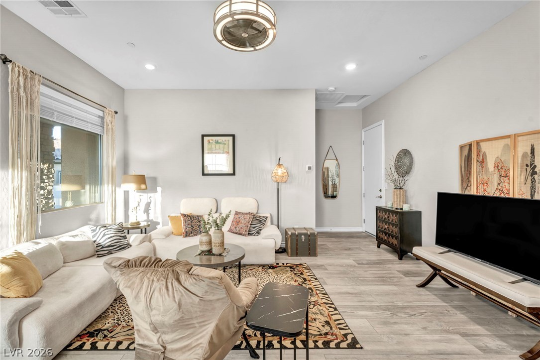 208 Bennett Pointe Avenue Henderson NV 89011