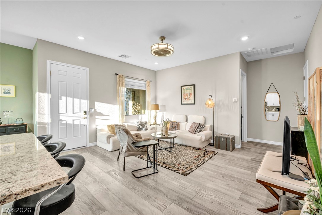 208 Bennett Pointe Avenue Henderson NV 89011
