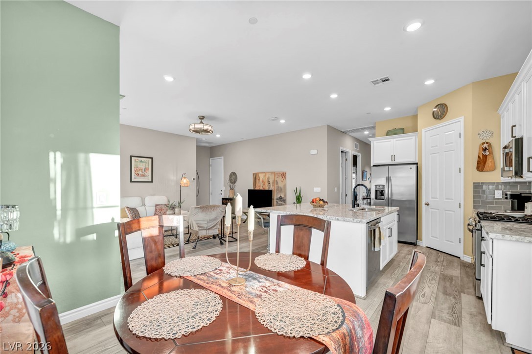 208 Bennett Pointe Avenue Henderson NV 89011