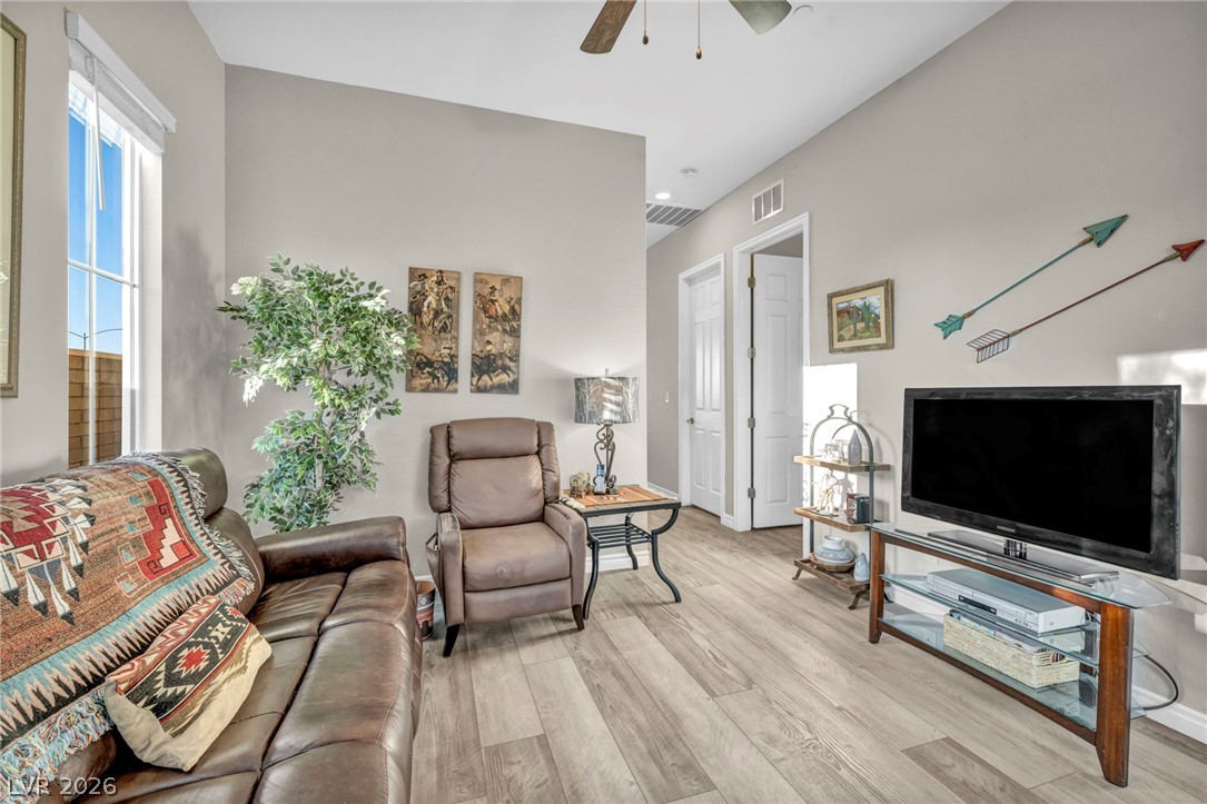 208 Bennett Pointe Avenue Henderson NV 89011