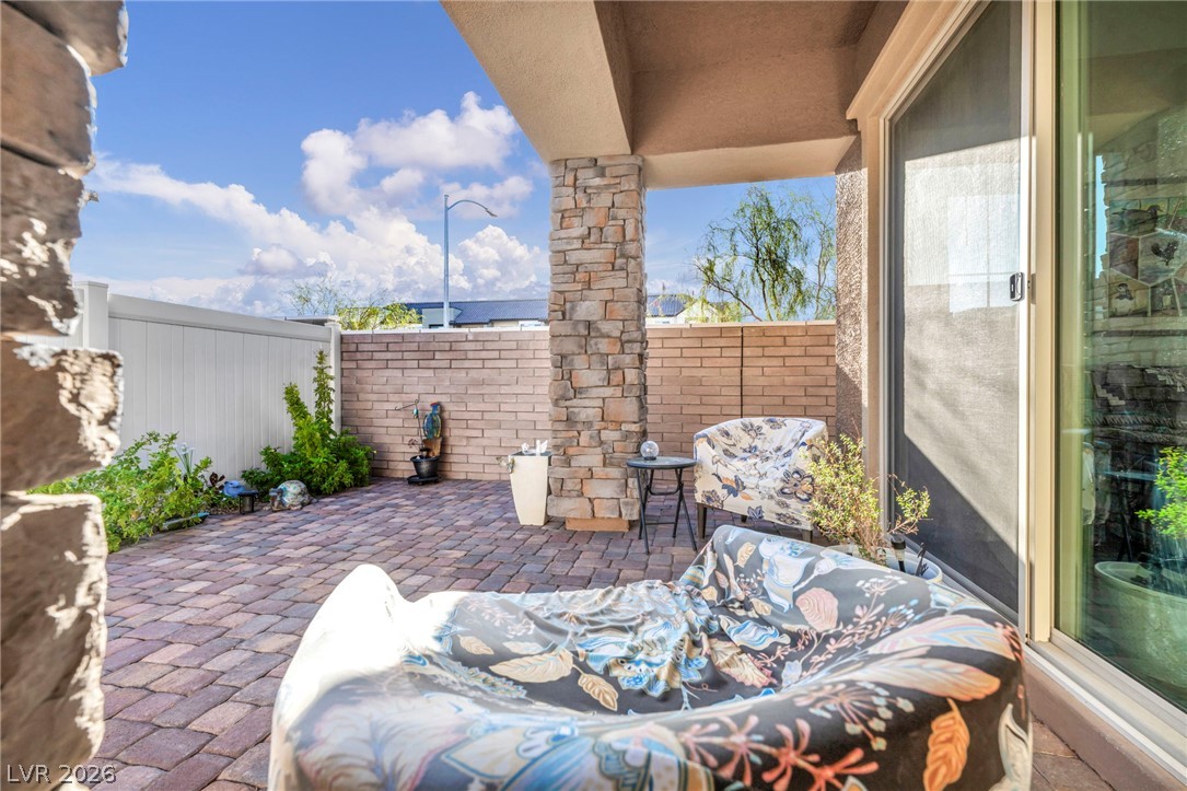 208 Bennett Pointe Avenue Henderson NV 89011