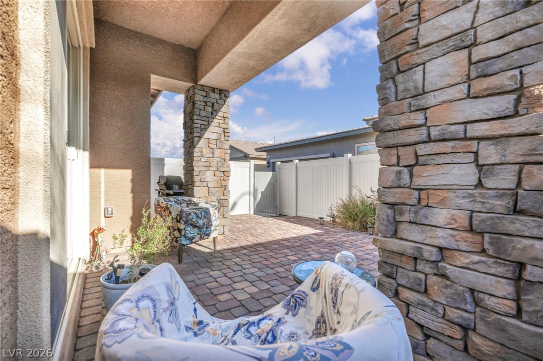 208 Bennett Pointe Avenue Henderson NV 89011