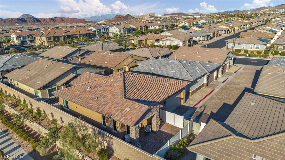 208 Bennett Pointe Avenue Henderson NV 89011
