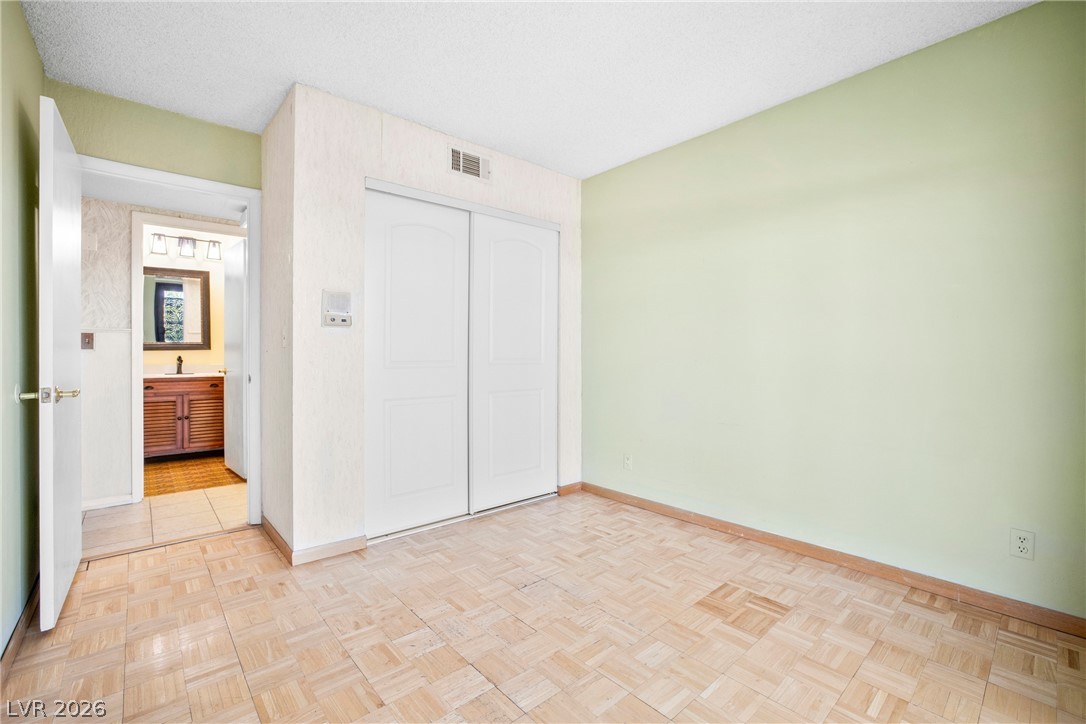 6744 Mountridge Drive Las Vegas NV 89110