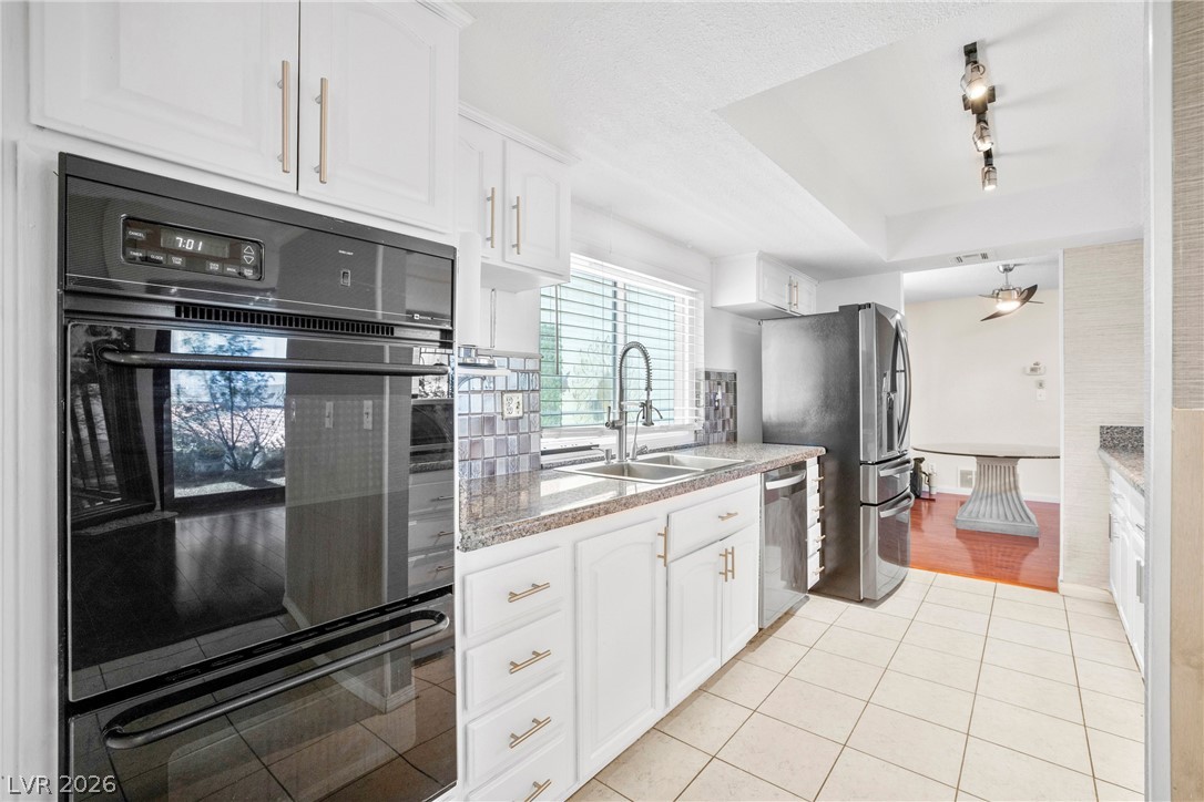 6744 Mountridge Drive Las Vegas NV 89110