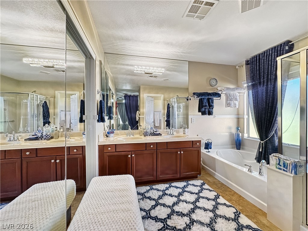 8122 Retriever Avenue Las Vegas NV 89147