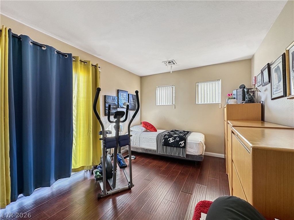 8122 Retriever Avenue Las Vegas NV 89147