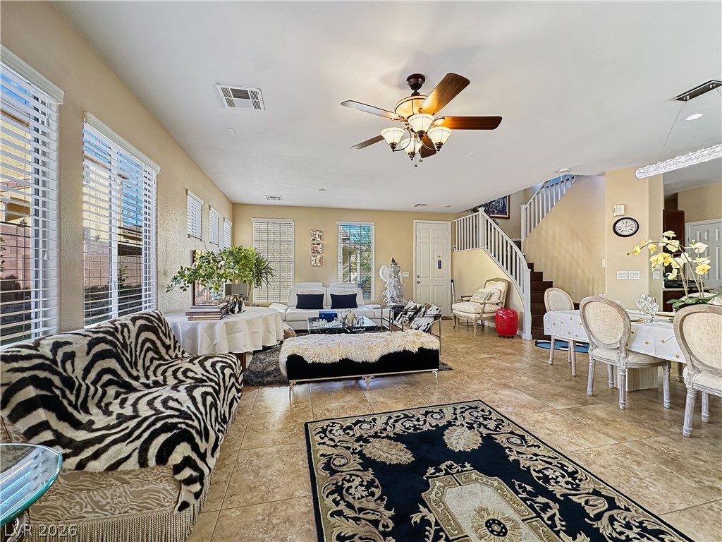 8122 Retriever Avenue Las Vegas NV 89147