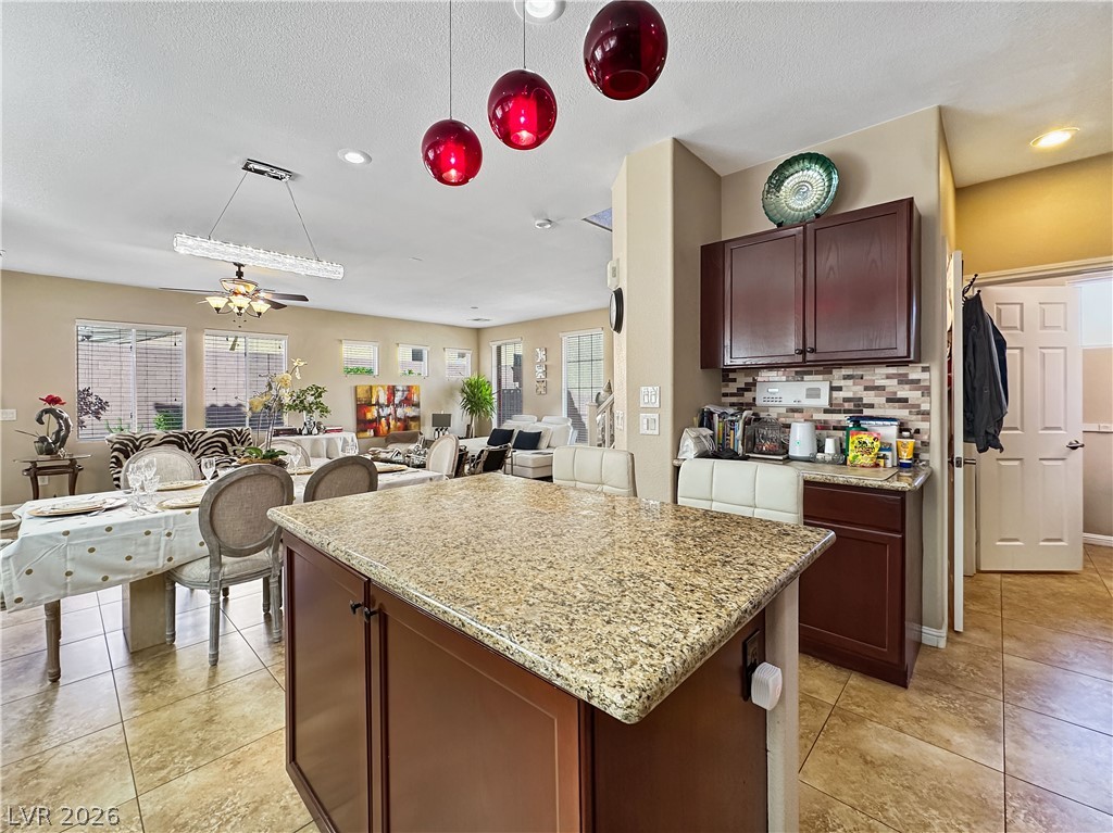 8122 Retriever Avenue Las Vegas NV 89147