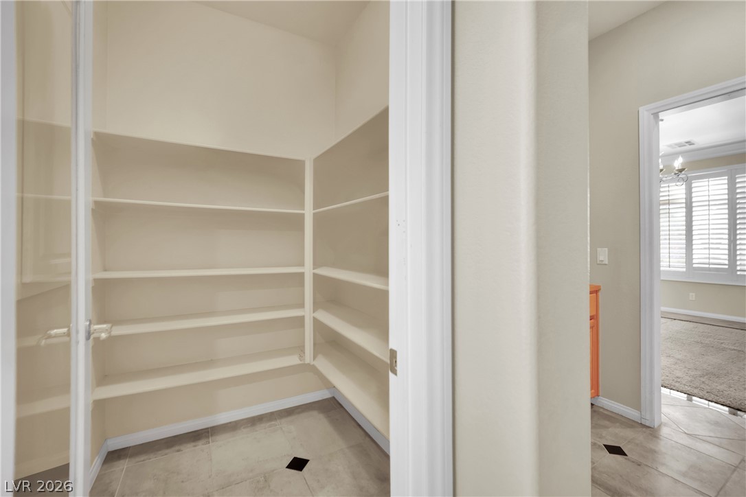 10086 Ashiem Street Las Vegas NV 89183
