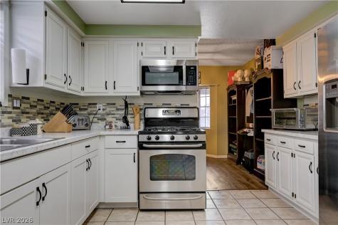 3928 Edgemoor Way Las Vegas NV 89121