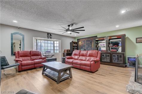 3928 Edgemoor Way Las Vegas NV 89121