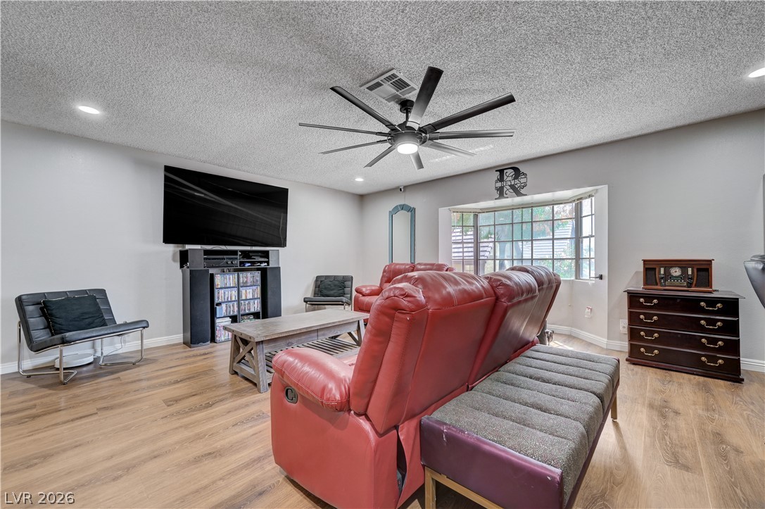 3928 Edgemoor Way Las Vegas NV 89121