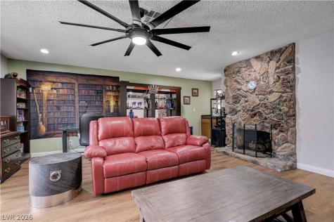3928 Edgemoor Way Las Vegas NV 89121