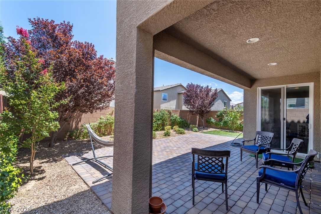 10566 Saguaro Blossom Street Las Vegas NV 89179