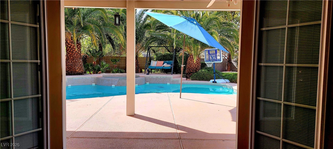 990 Crescent Meadows Court Henderson NV 89052