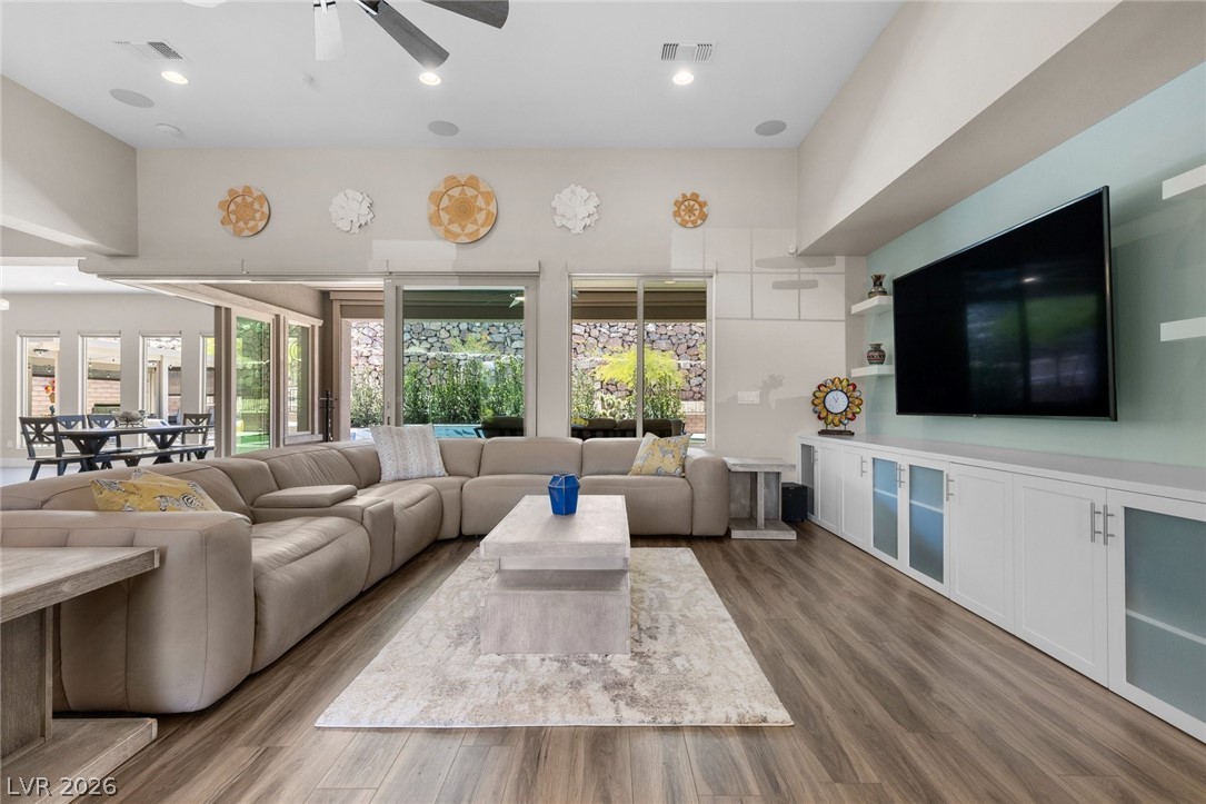 3101 Reverence Heights Lane Las Vegas NV 89138