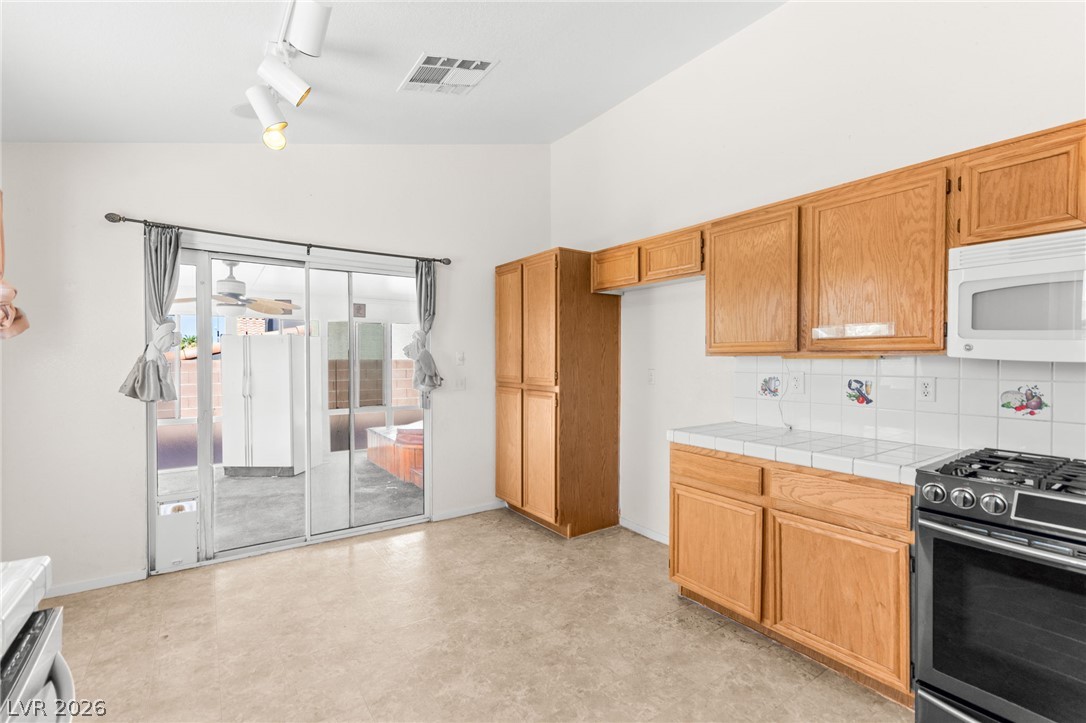 3704 Penedos Drive Las Vegas NV 89147