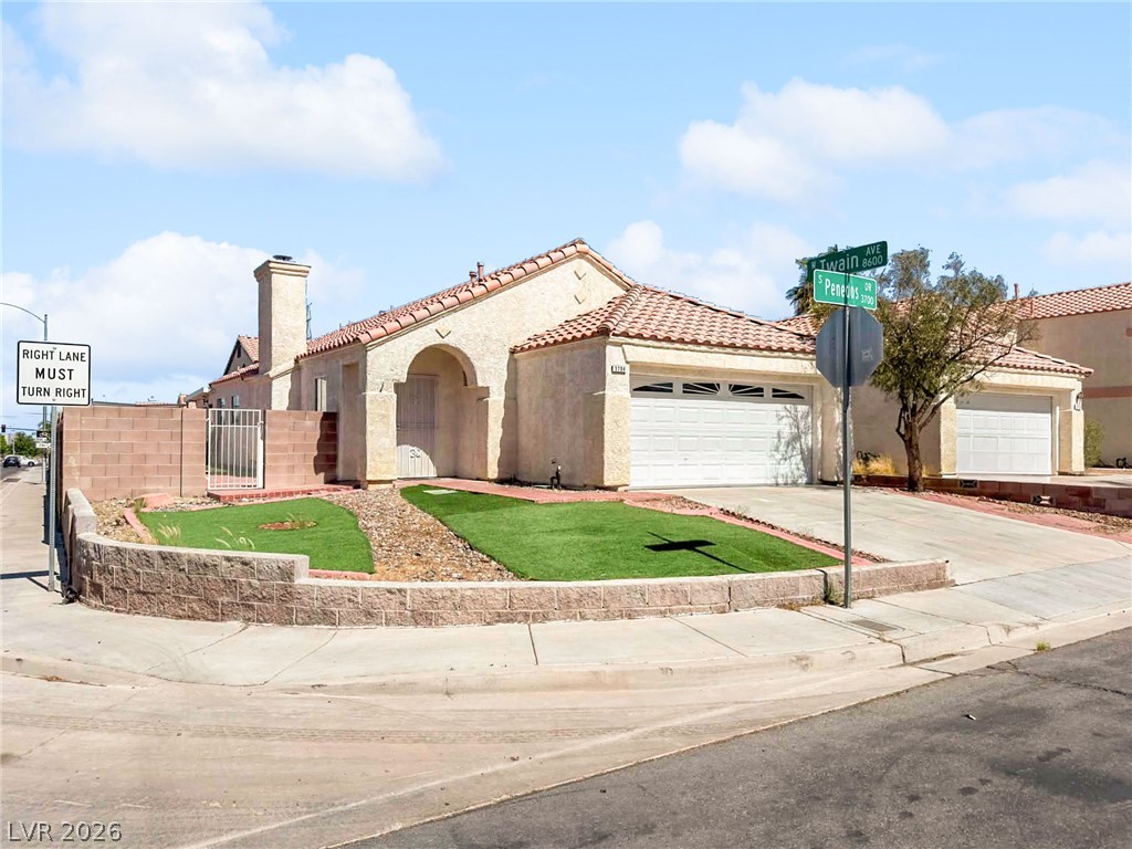 3704 Penedos Drive Las Vegas NV 89147
