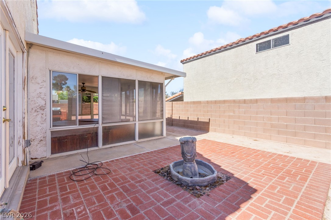 3704 Penedos Drive Las Vegas NV 89147