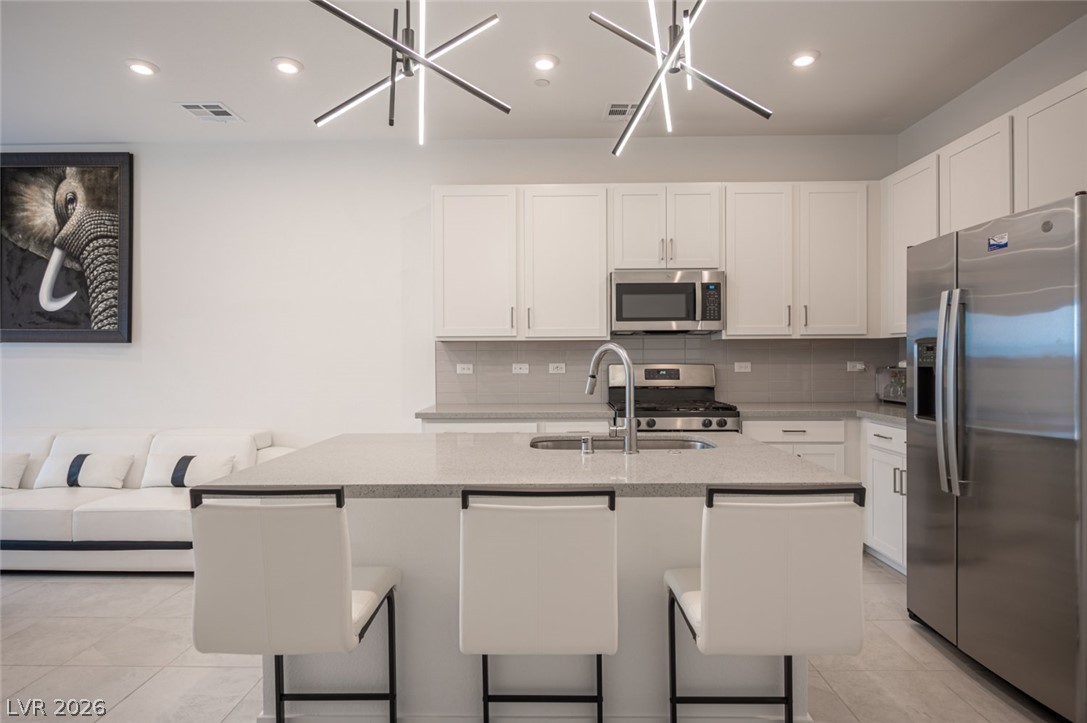 9828 Kings Glen Street Las Vegas NV 89141