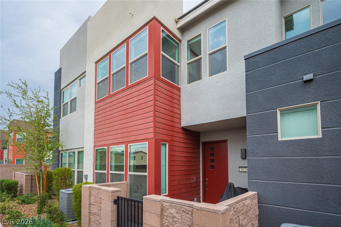 9828 Kings Glen Street Las Vegas NV 89141