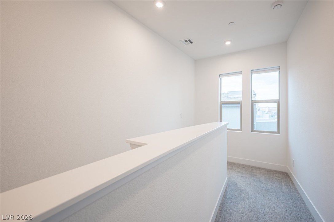 9828 Kings Glen Street Las Vegas NV 89141