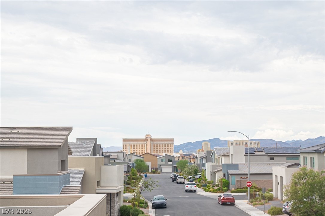 9828 Kings Glen Street Las Vegas NV 89141