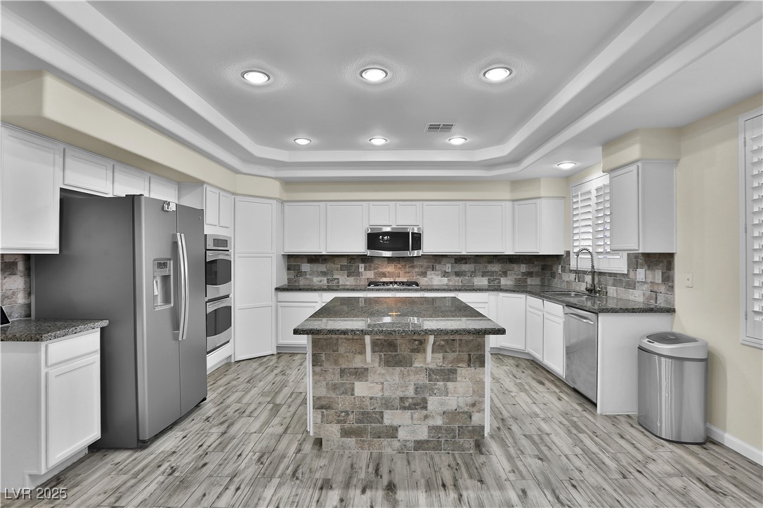 6830 Stone Meadows Avenue Las Vegas NV 89142