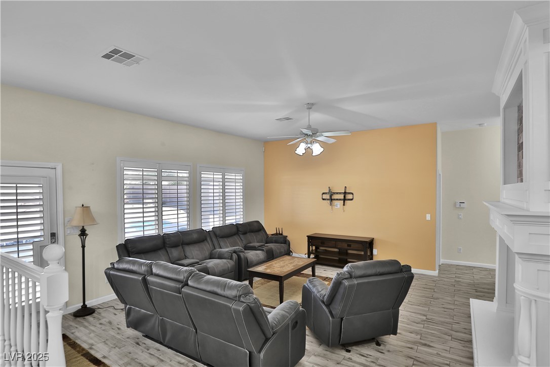 6830 Stone Meadows Avenue Las Vegas NV 89142