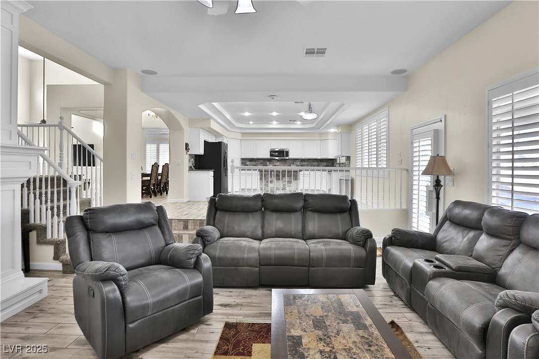 6830 Stone Meadows Avenue Las Vegas NV 89142