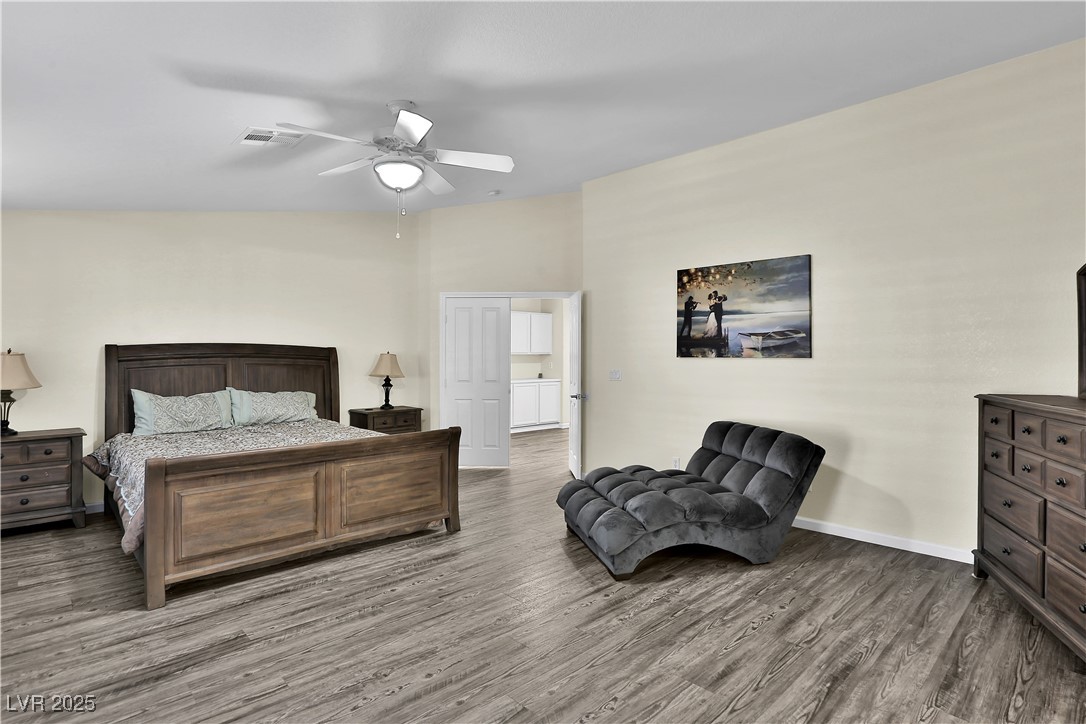 6830 Stone Meadows Avenue Las Vegas NV 89142