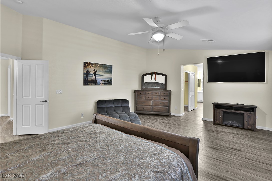 6830 Stone Meadows Avenue Las Vegas NV 89142