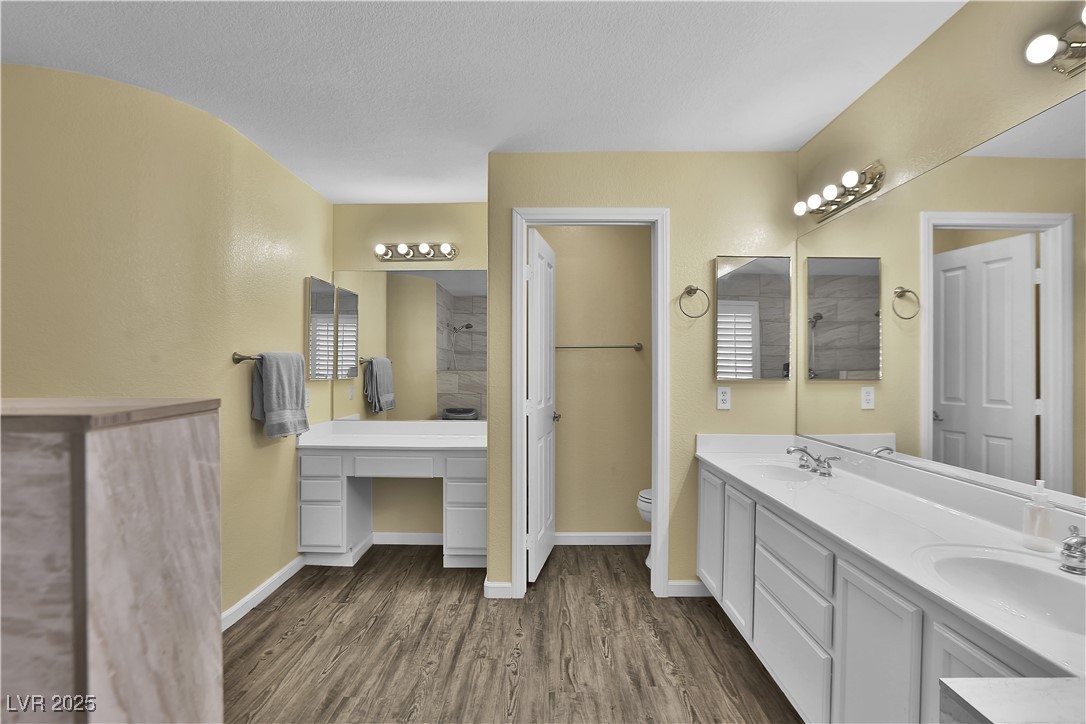 6830 Stone Meadows Avenue Las Vegas NV 89142