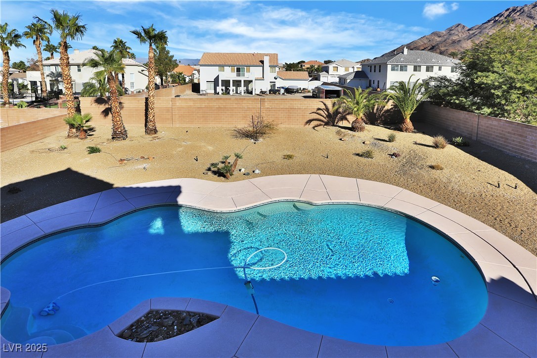 6830 Stone Meadows Avenue Las Vegas NV 89142