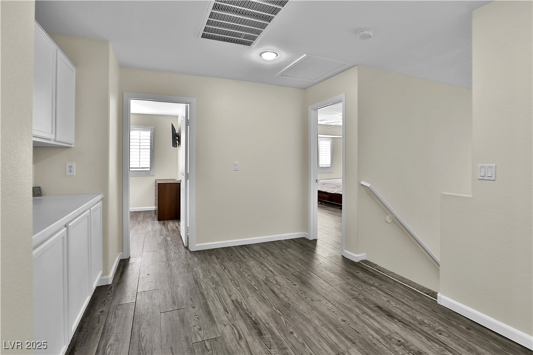 6830 Stone Meadows Avenue Las Vegas NV 89142
