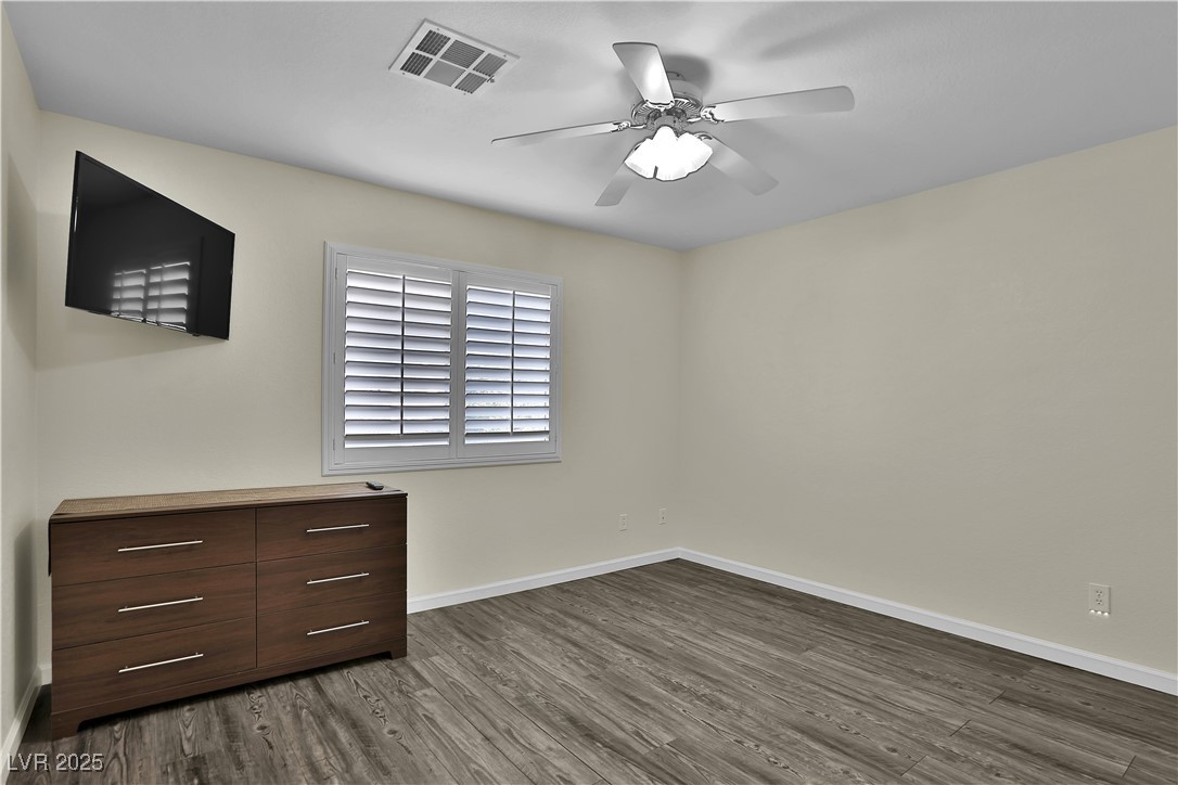 6830 Stone Meadows Avenue Las Vegas NV 89142