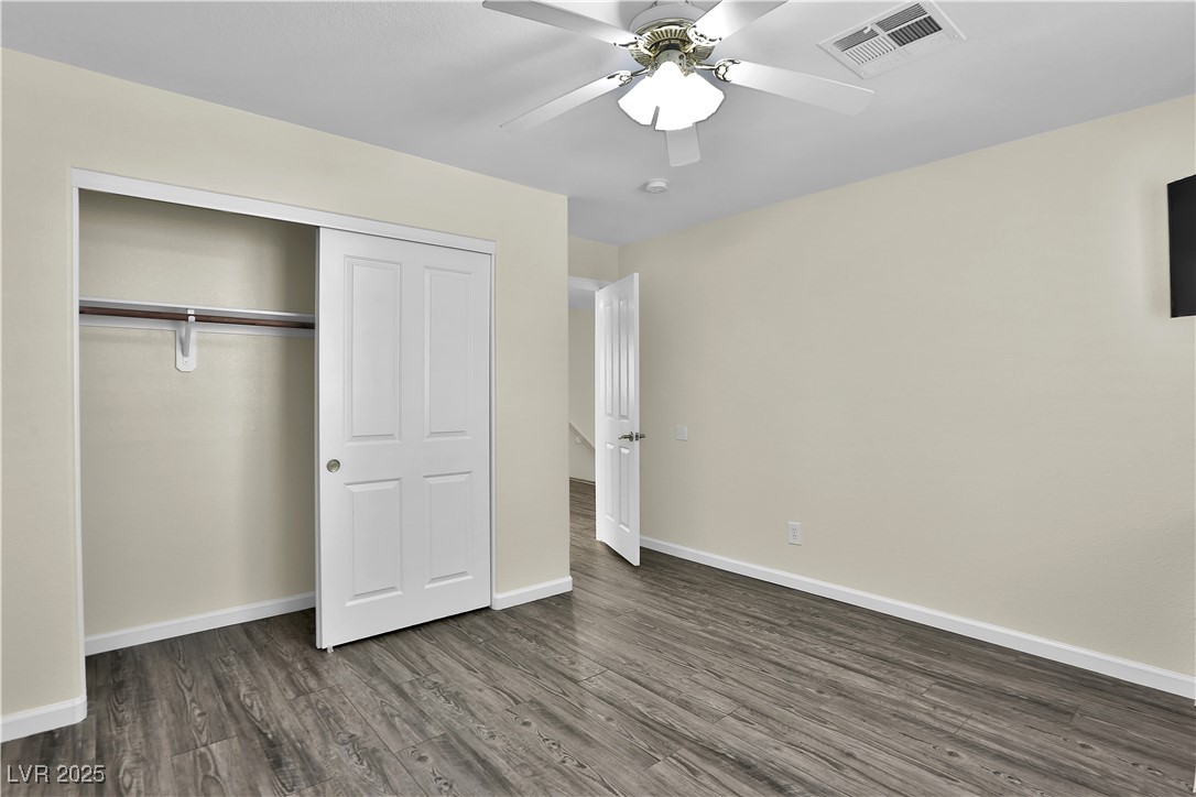 6830 Stone Meadows Avenue Las Vegas NV 89142