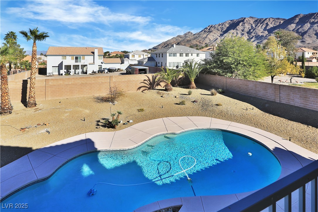 6830 Stone Meadows Avenue Las Vegas NV 89142